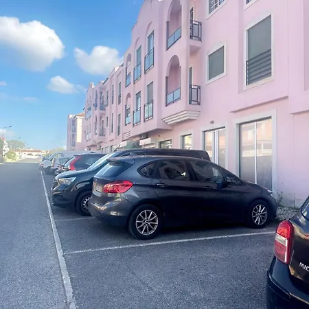 Elegant Getaway Ii - Lisbon- 2 Bedroom In Montijo דירה *
